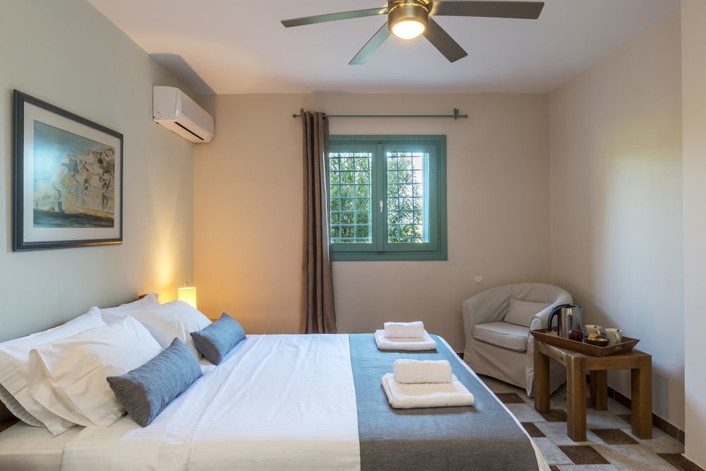 Electra Beachfront Villa Кранидион Экстерьер фото
