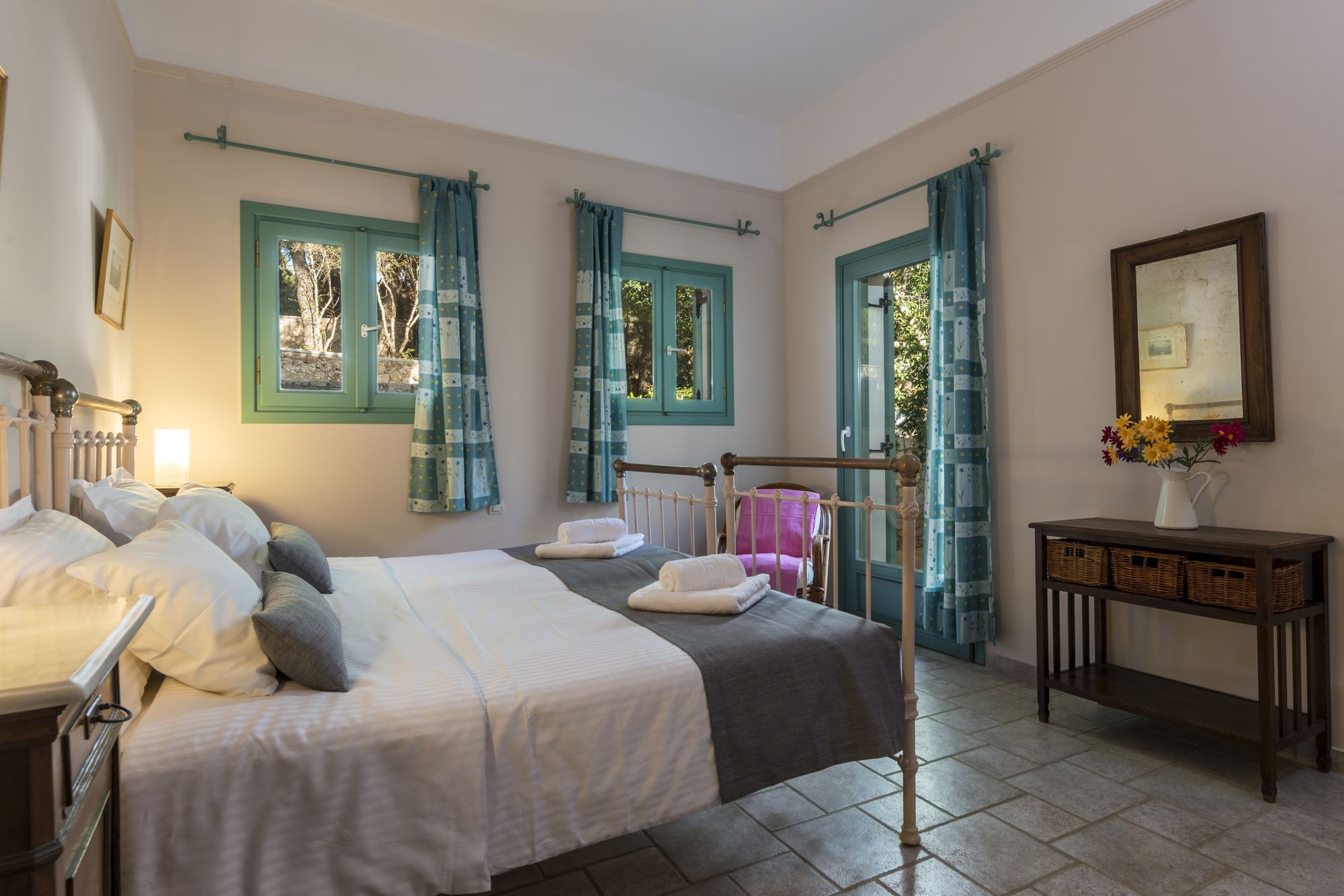 Electra Beachfront Villa Кранидион Экстерьер фото